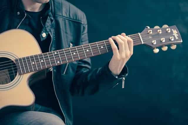 Gitar